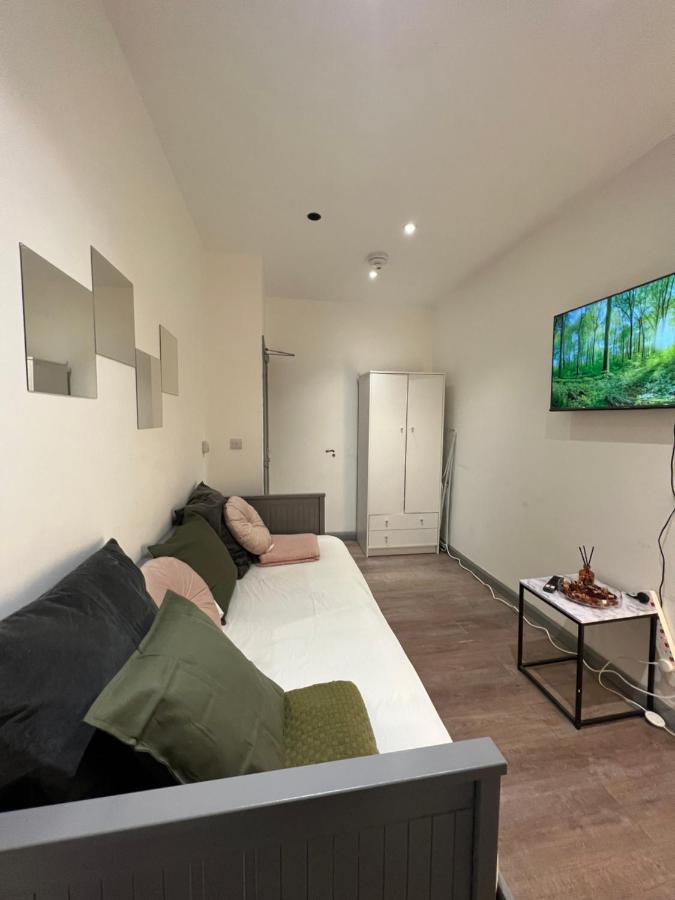 3 Bedroom Flat In King'S Cross, St Pancras'S. 2 Minutes To Euston. Londra Exterior foto