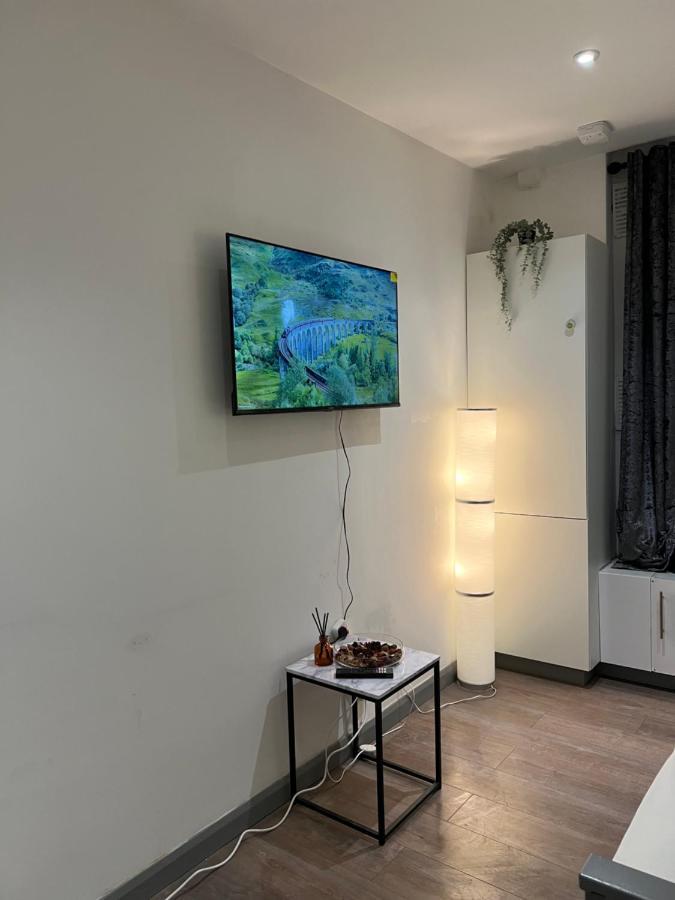 3 Bedroom Flat In King'S Cross, St Pancras'S. 2 Minutes To Euston. Londra Exterior foto