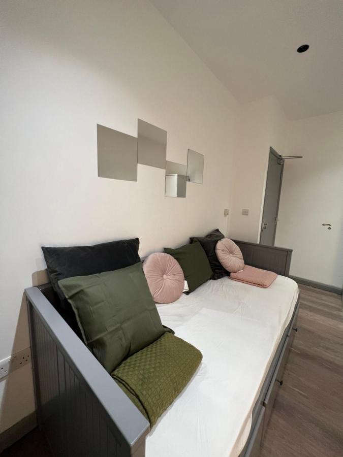 3 Bedroom Flat In King'S Cross, St Pancras'S. 2 Minutes To Euston. Londra Exterior foto